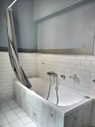 Place Du Temps, De Caractere Plein Centre Apartament